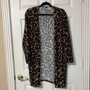 Chic Leopard Print Open Cardigan
